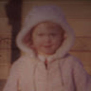 Meet your Posher, Carrie